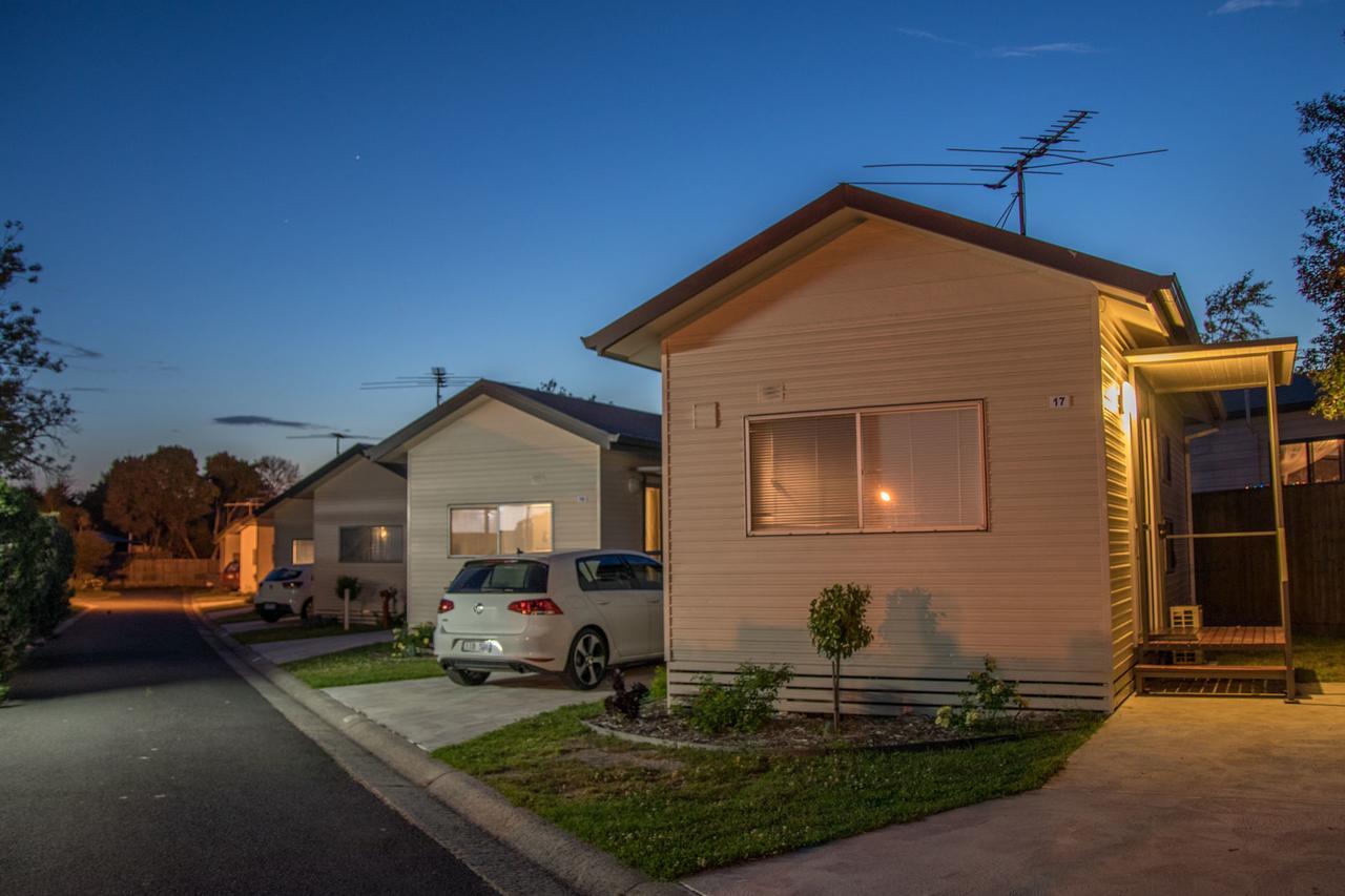 Big4 Mornington Peninsula Holiday Park Франкстън Екстериор снимка